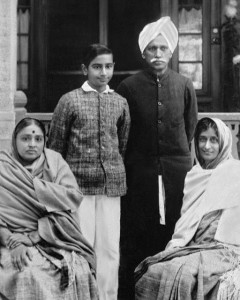 Young Narayan Desai with parents; photo courtesy Narayan Desai